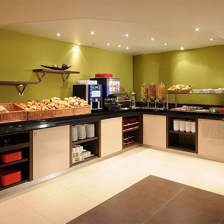 Hotel Leonardo 4*