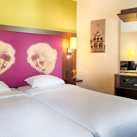 Leonardo Hotel